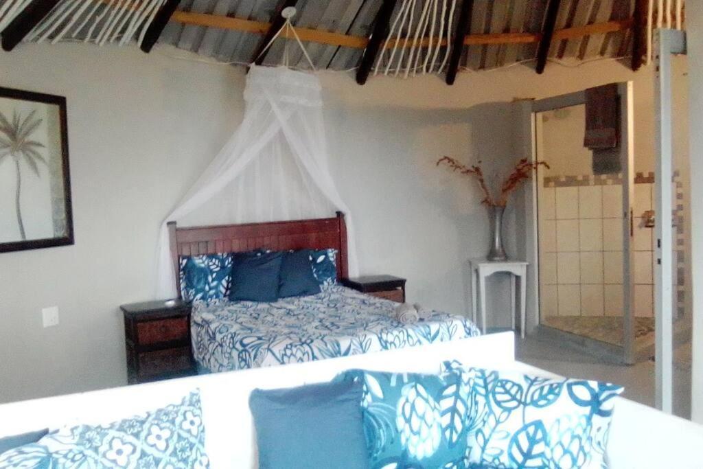 Wildview Self Catering Cottages Coffee Bay, Breakfast & Wi-Fi Inc Dış mekan fotoğraf